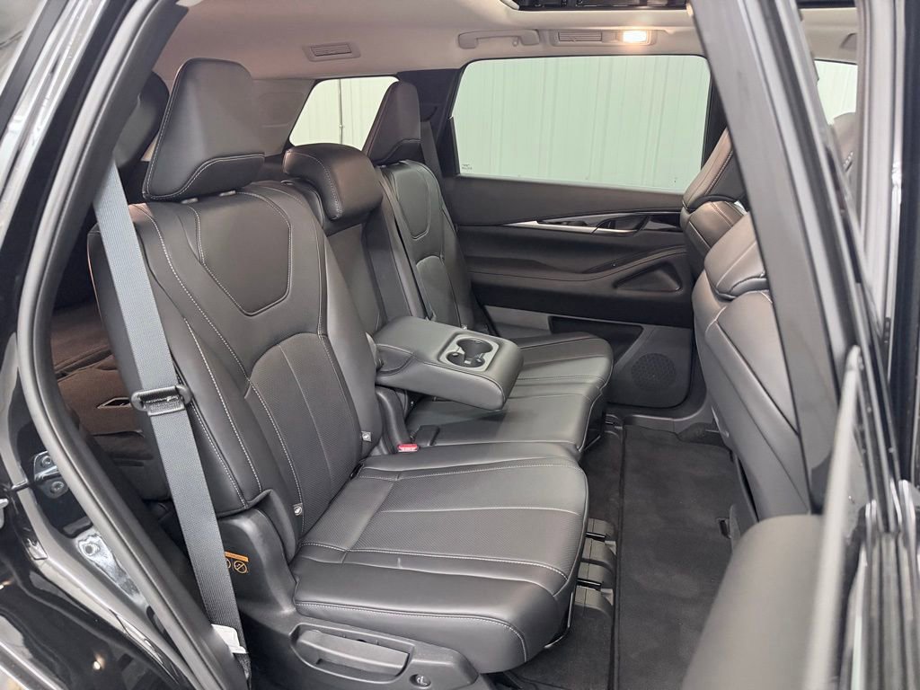 Certified 2025 INFINITI QX60 Pure image 39