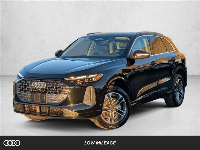 Used 2025 Audi Q5 Premium w/ Convenience Package