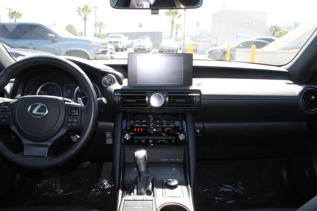 Certified 2024 Lexus IS 300 F Sport RWD image 9