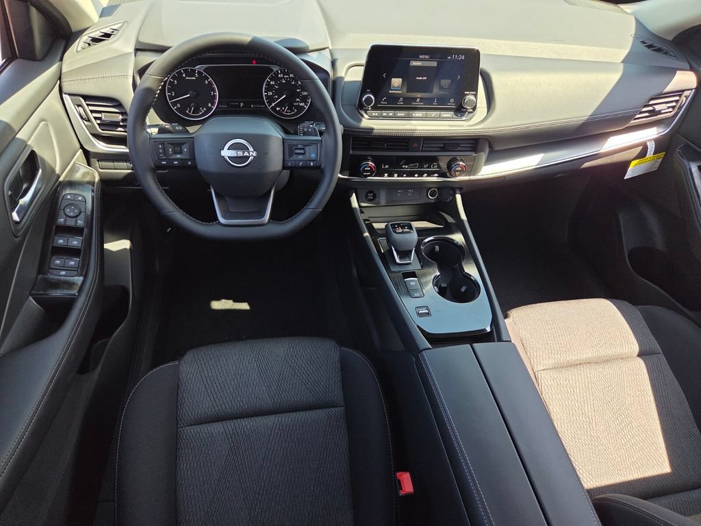 New 2026 Nissan Rogue SV FWD image 6