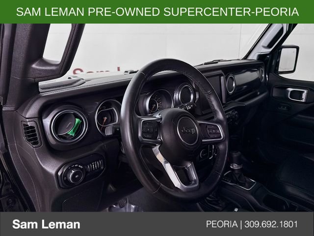 Used 2022 Jeep Wrangler Unlimited Sahara AWD/4WD image 9