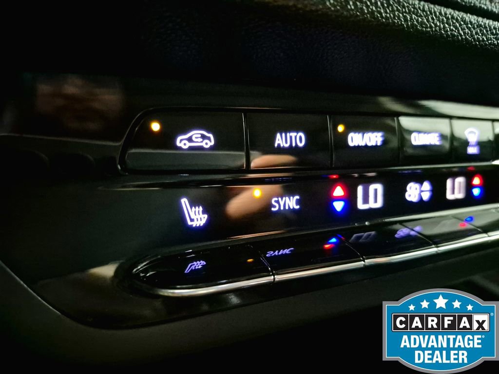 Used 2022 Buick Envision Preferred image 11