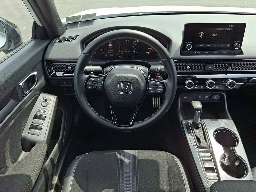 Used 2025 Honda Civic Sport image 10