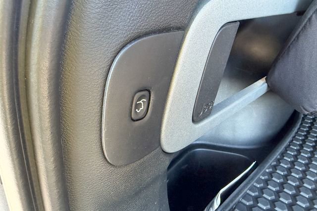 Used 2018 Jeep Cherokee Trailhawk w/ Quick Order Package 27L image 27