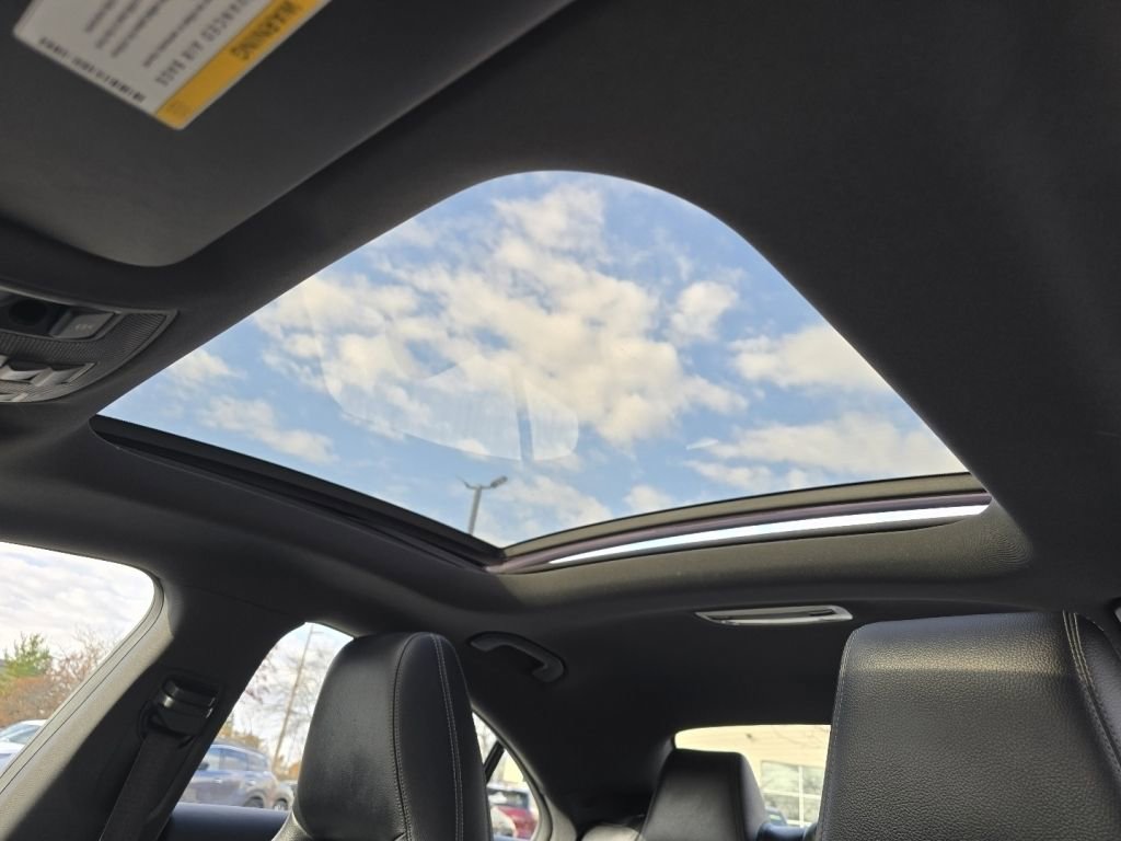 Used 2019 Mercedes-Benz CLA 250 4MATIC w/ Premium Package image 3