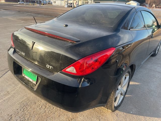 Used 2007 Pontiac G6 GT w/ Premium Package FWD image 3