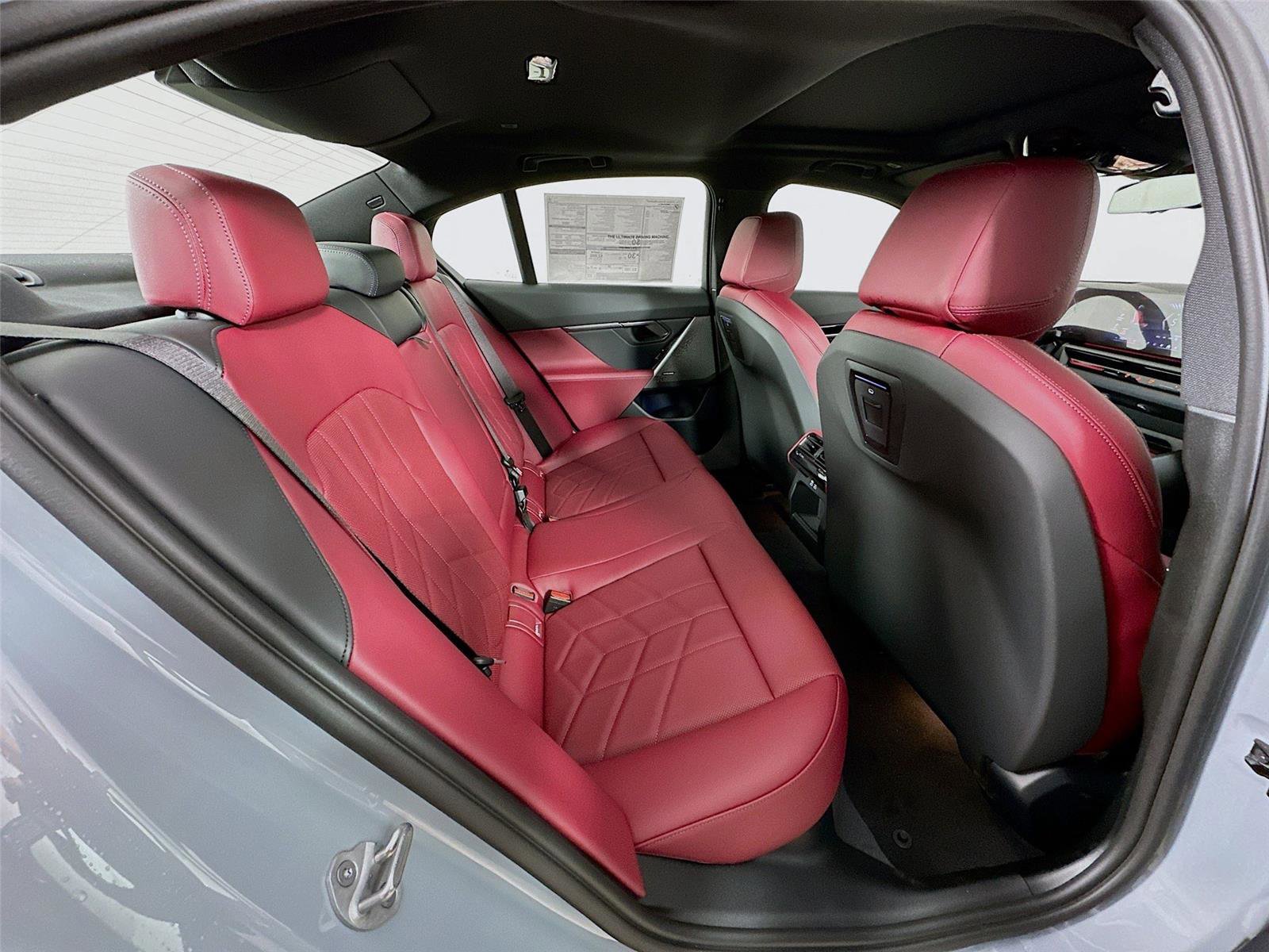 New 2026 BMW 530i xDrive w/ M Sport Package image 29