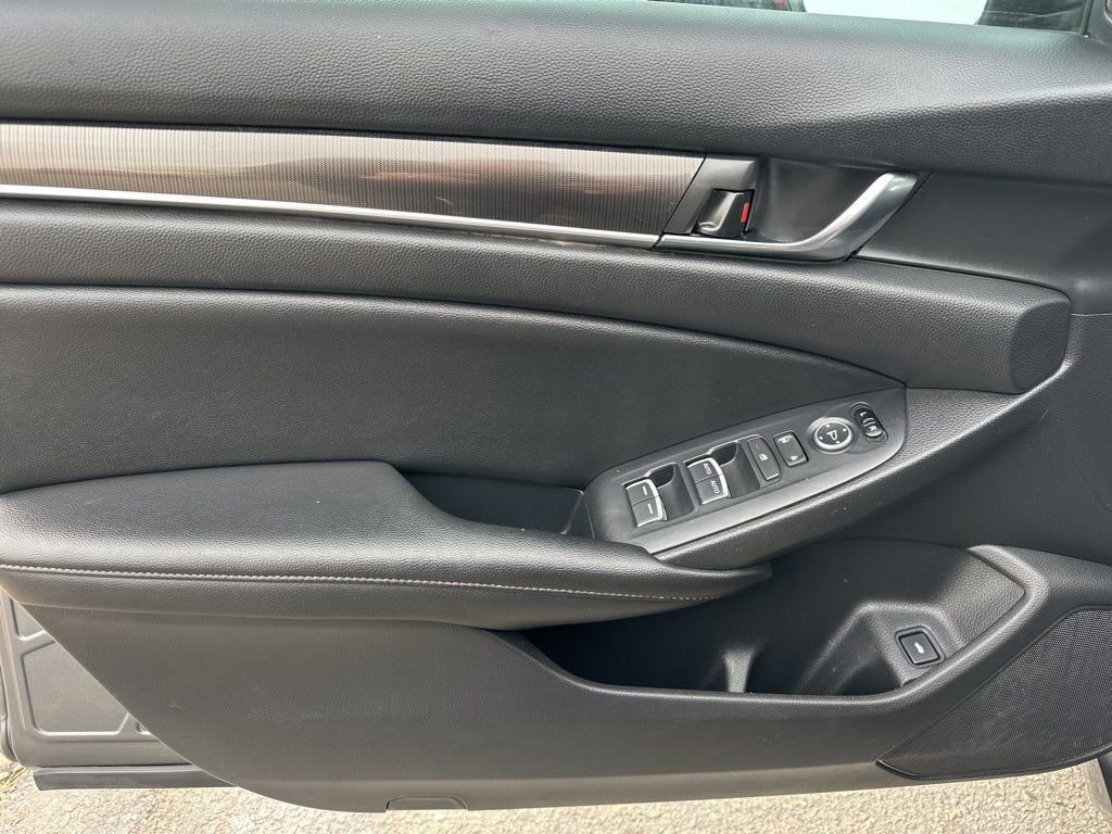Used 2020 Honda Accord Sport image 18