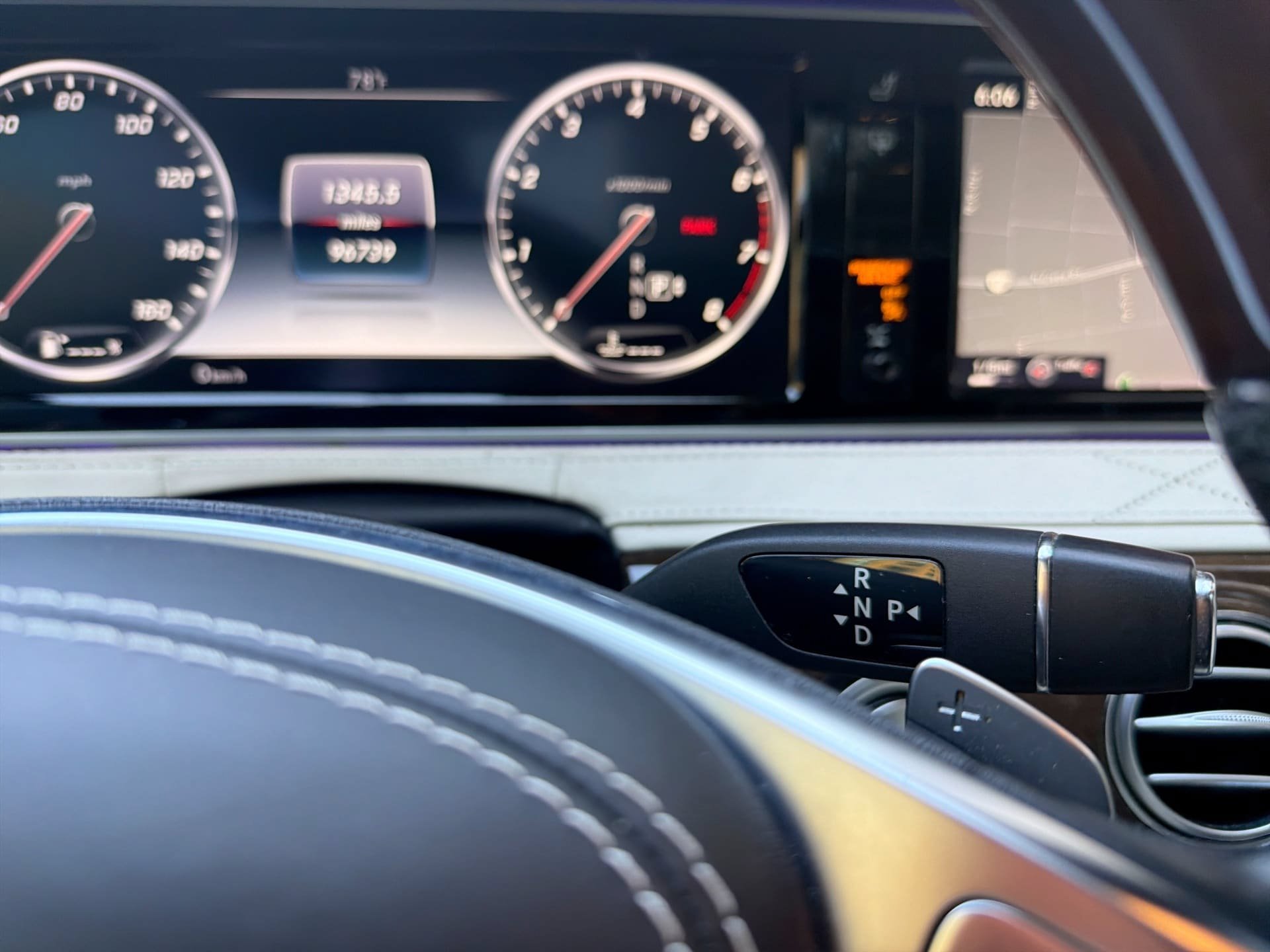 Used 2016 Mercedes-Benz S 550 Sedan image 23