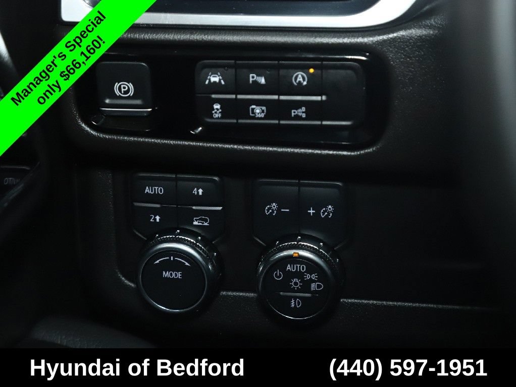 Used 2025 GMC Yukon Denali AWD/4WD image 29