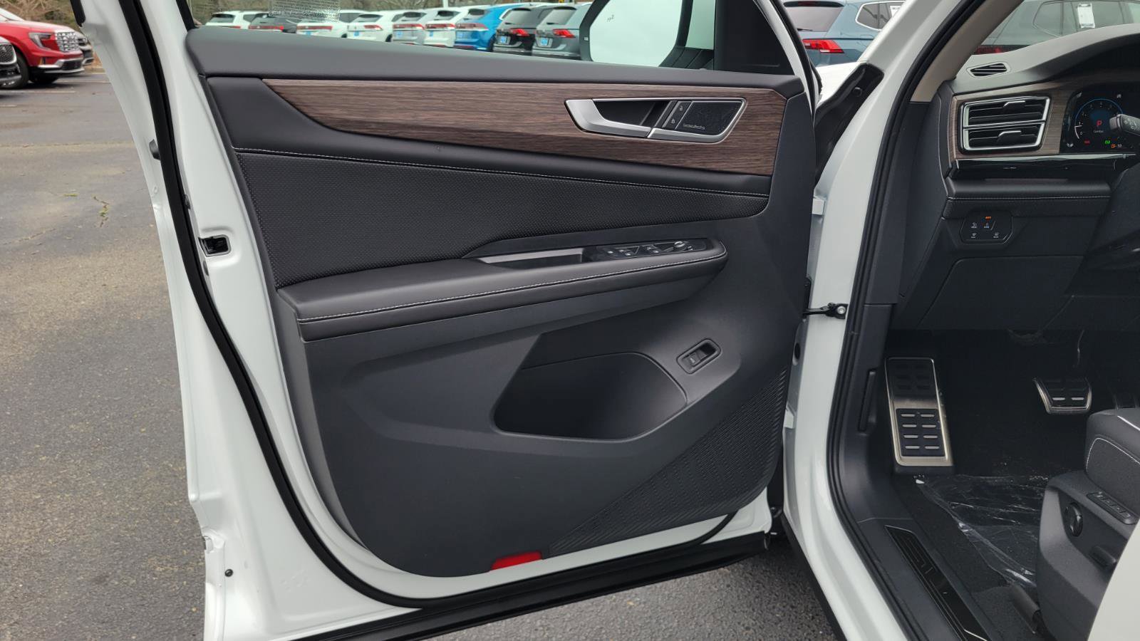 New 2026 Volkswagen Atlas SEL Premium R-Line image 20