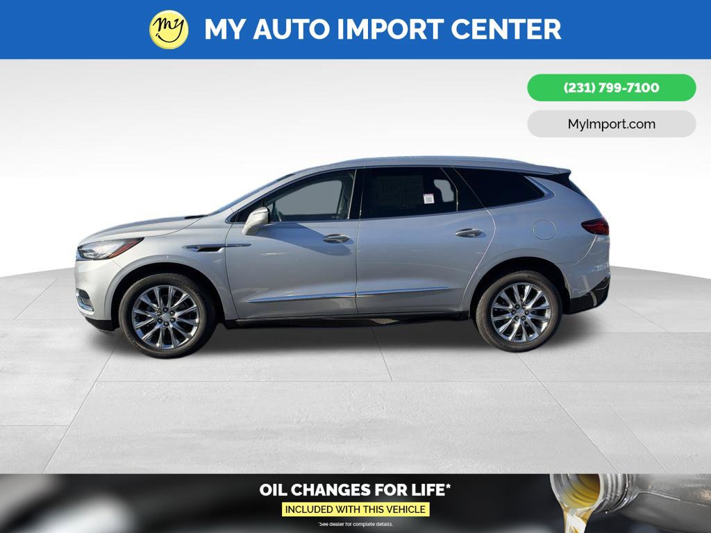 Used 2021 Buick Enclave Premium w/ Sun and Sites Package AWD/4WD image 4