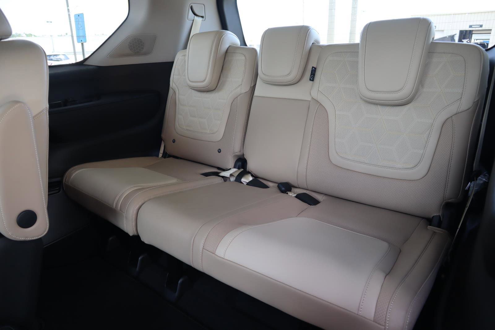 New 2026 Nissan Armada Platinum image 42