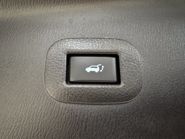 Used 2023 INFINITI QX80 Premium Select w/ Cargo Package AWD/4WD image 25