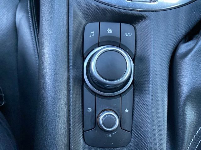 Used 2021 MAZDA MX-5 Miata RF Grand Touring image 30