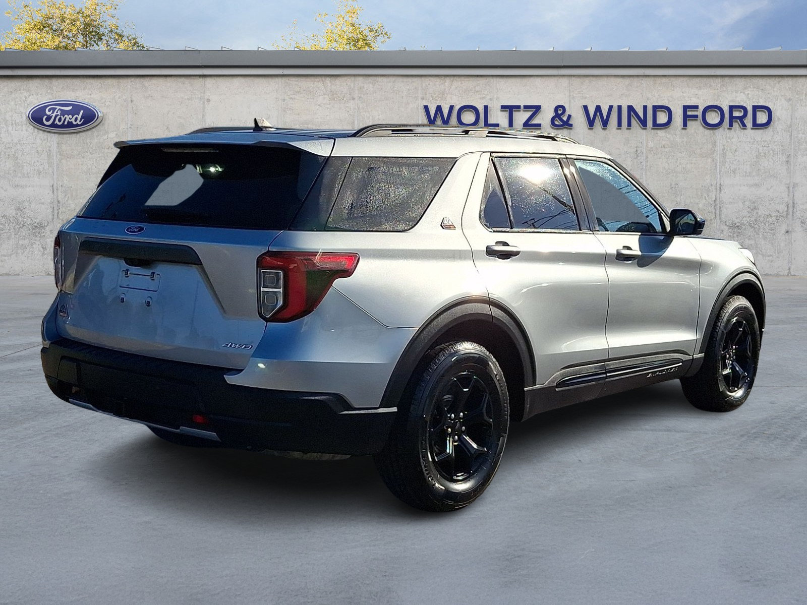 Used 2023 Ford Explorer Timberline w/ Timberline Technology Package AWD/4WD image 6