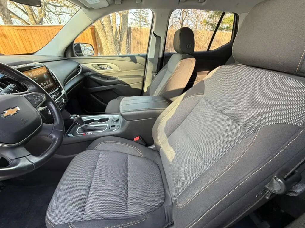 Used 2019 Chevrolet Traverse LT w/ LPO, Floor Liner Package image 13