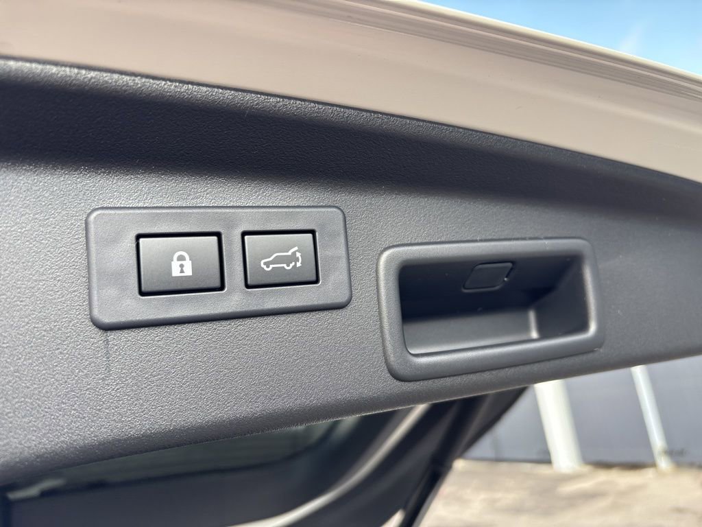 New 2026 Subaru Outback Touring XT image 29