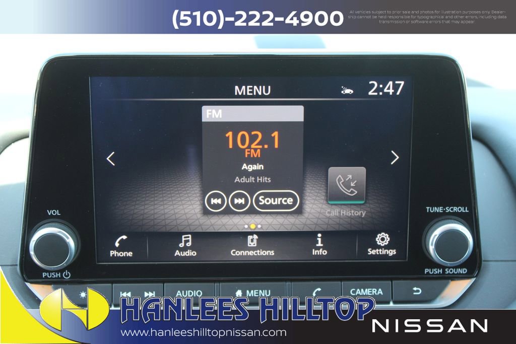 Used 2025 Nissan Rogue SV FWD image 26