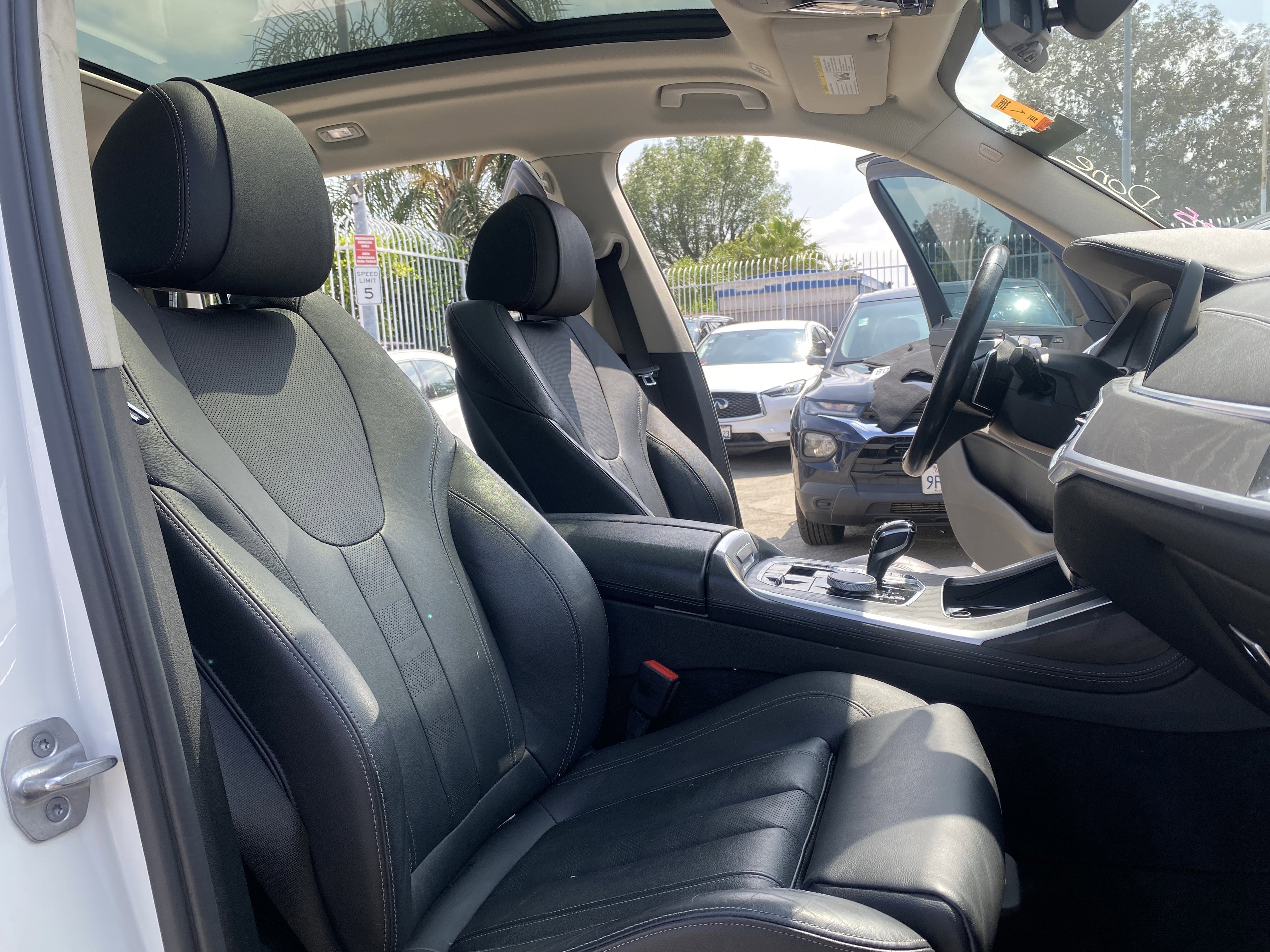 Used 2021 BMW X7 xDrive40i w/ Cold Weather Package AWD/4WD image 29