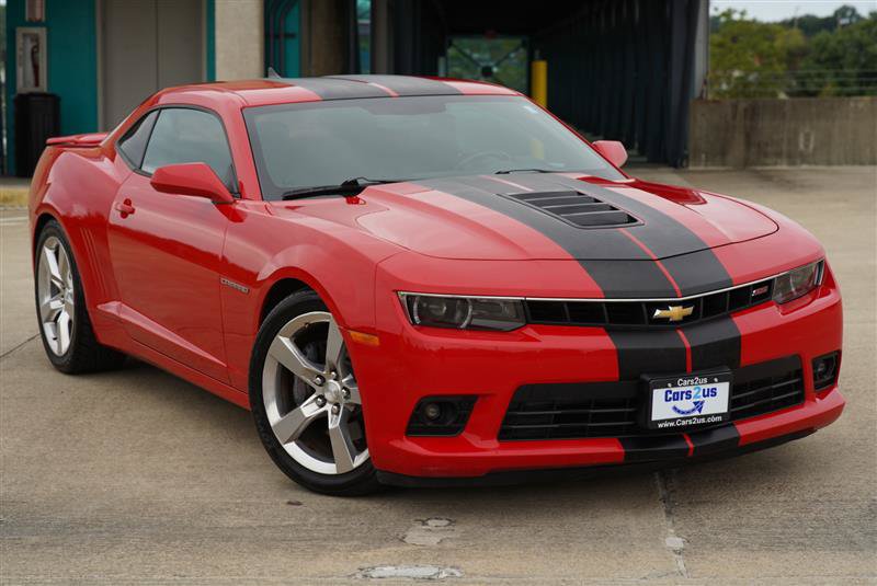 Used 2015 Chevrolet Camaro SS w/ RS Package RWD image 10