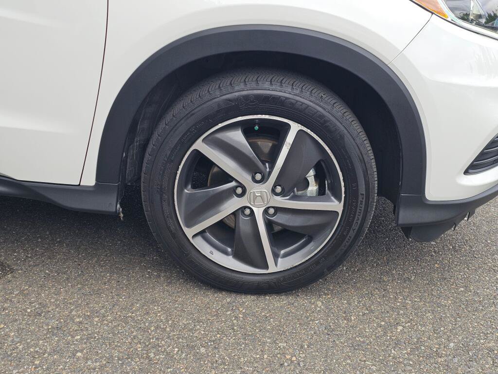Used 2021 Honda HR-V EX image 9