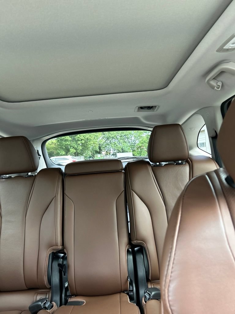 Used 2024 Acura MDX SH-AWD w/ Technology Package image 29