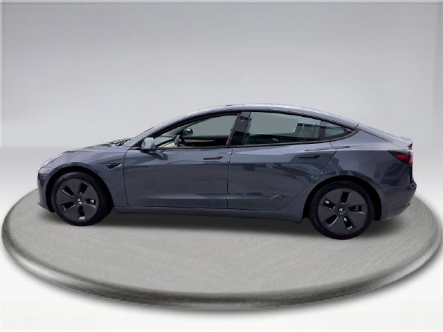 Used 2023 Tesla Model 3 Standard Range RWD image 16