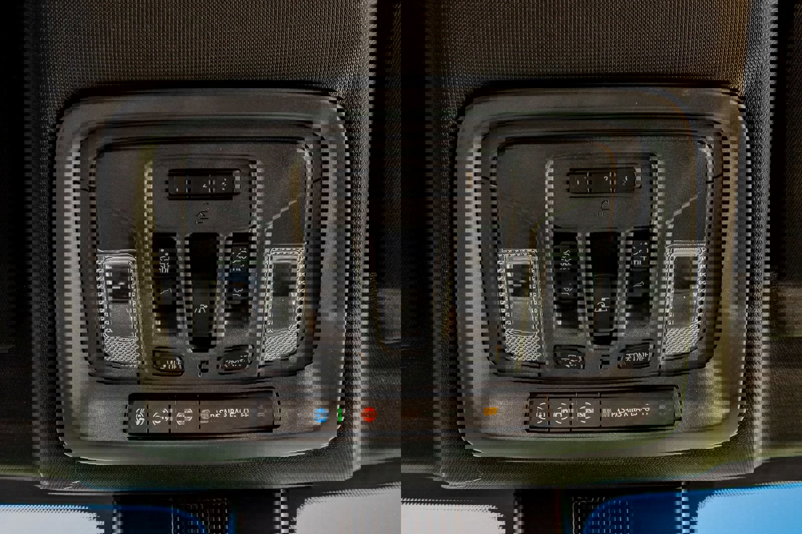 Used 2025 Chevrolet Silverado 2500 High Country w/ High Country Premium Package image 28