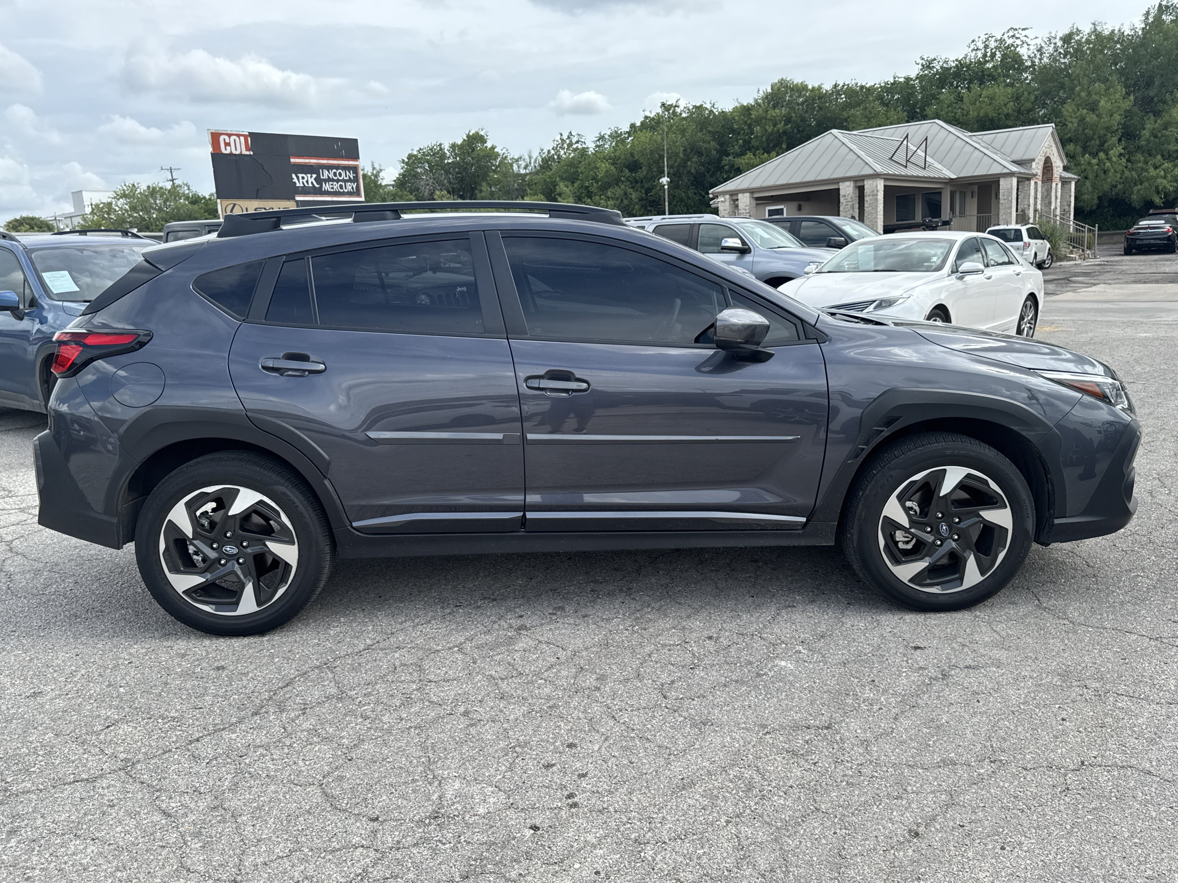 Certified 2024 Subaru Crosstrek 2.5i Limited w/ Crosstrek Mirror Package AWD/4WD image 2