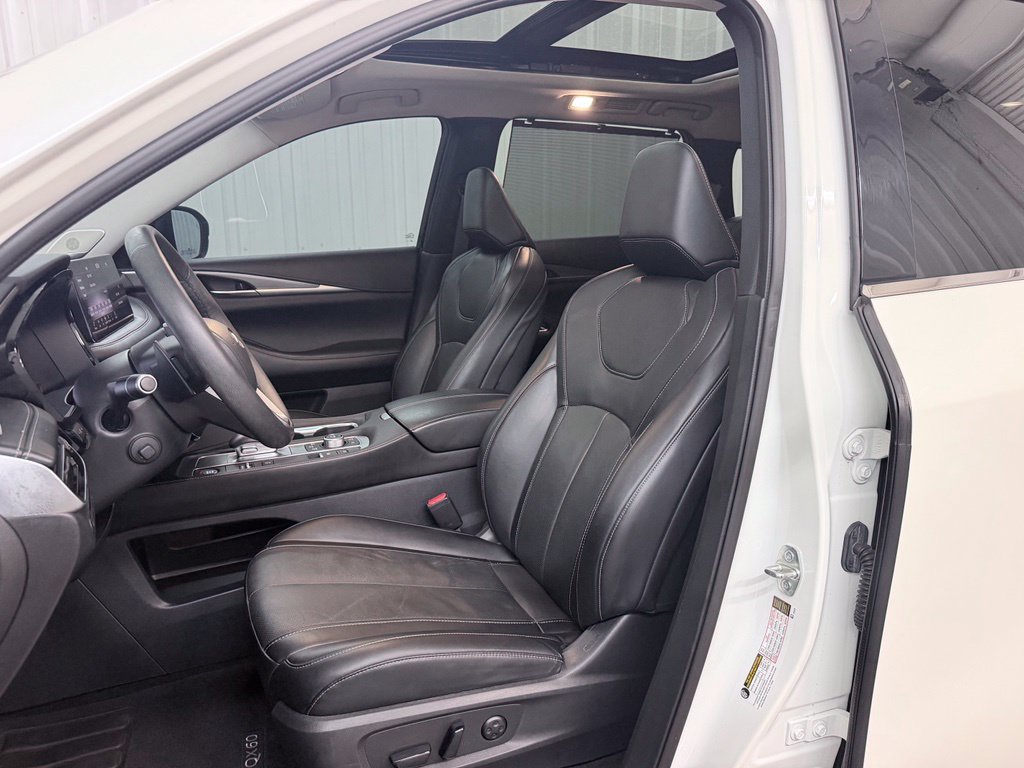Certified 2023 INFINITI QX60 Luxe w/ Vision Package FWD image 13