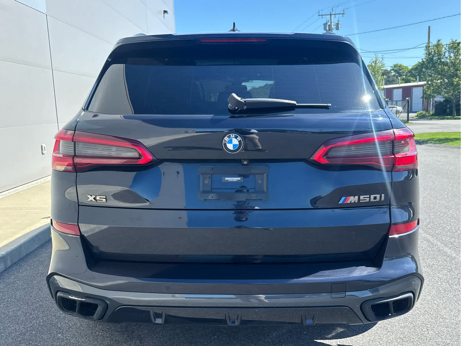 Used 2020 BMW X5 M50i w/ Premium Package AWD/4WD image 8
