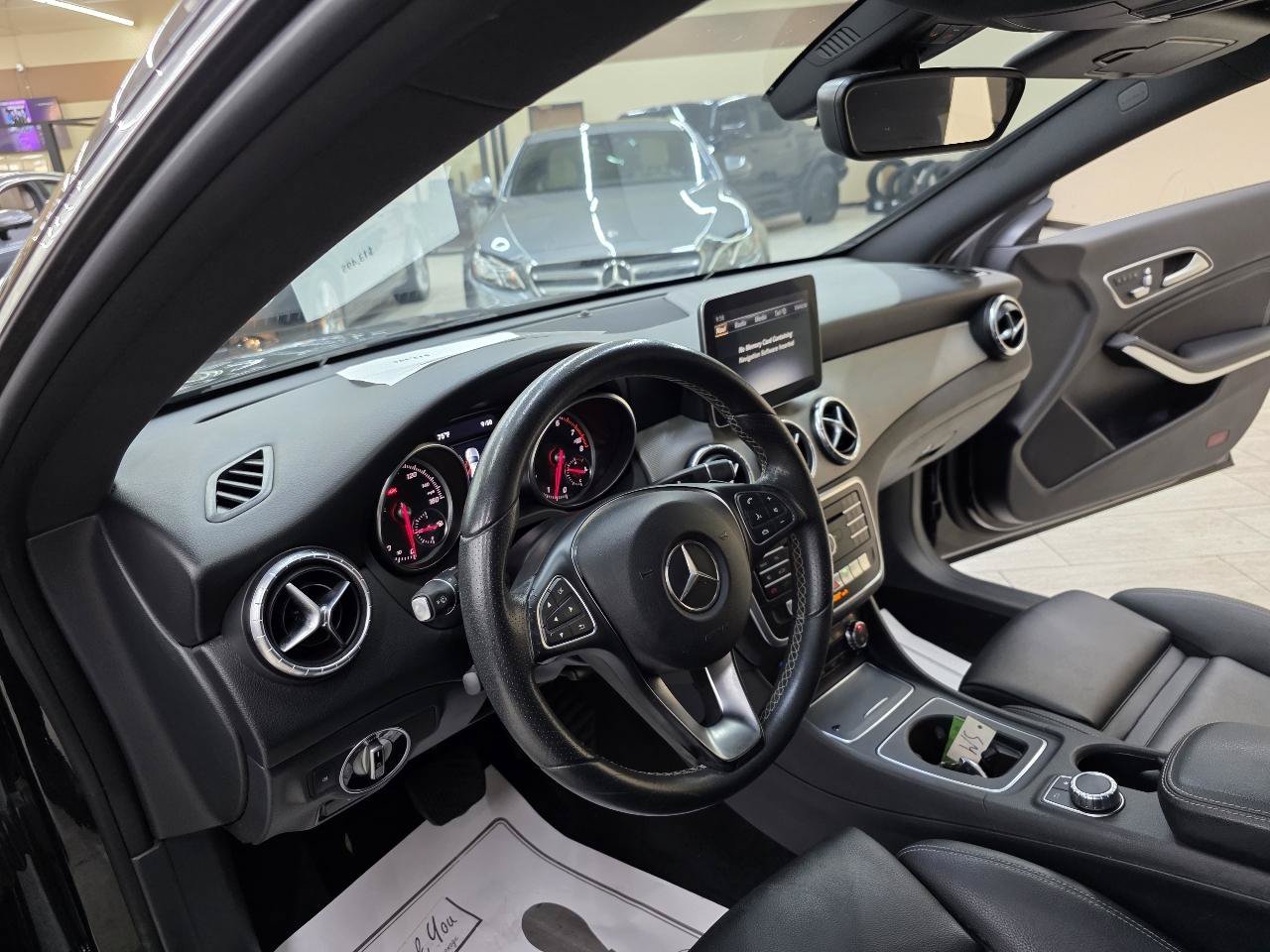 Used 2017 Mercedes-Benz CLA 250 image 17