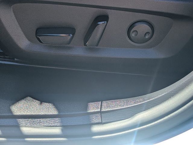 Used 2024 Mitsubishi Outlander SE image 21