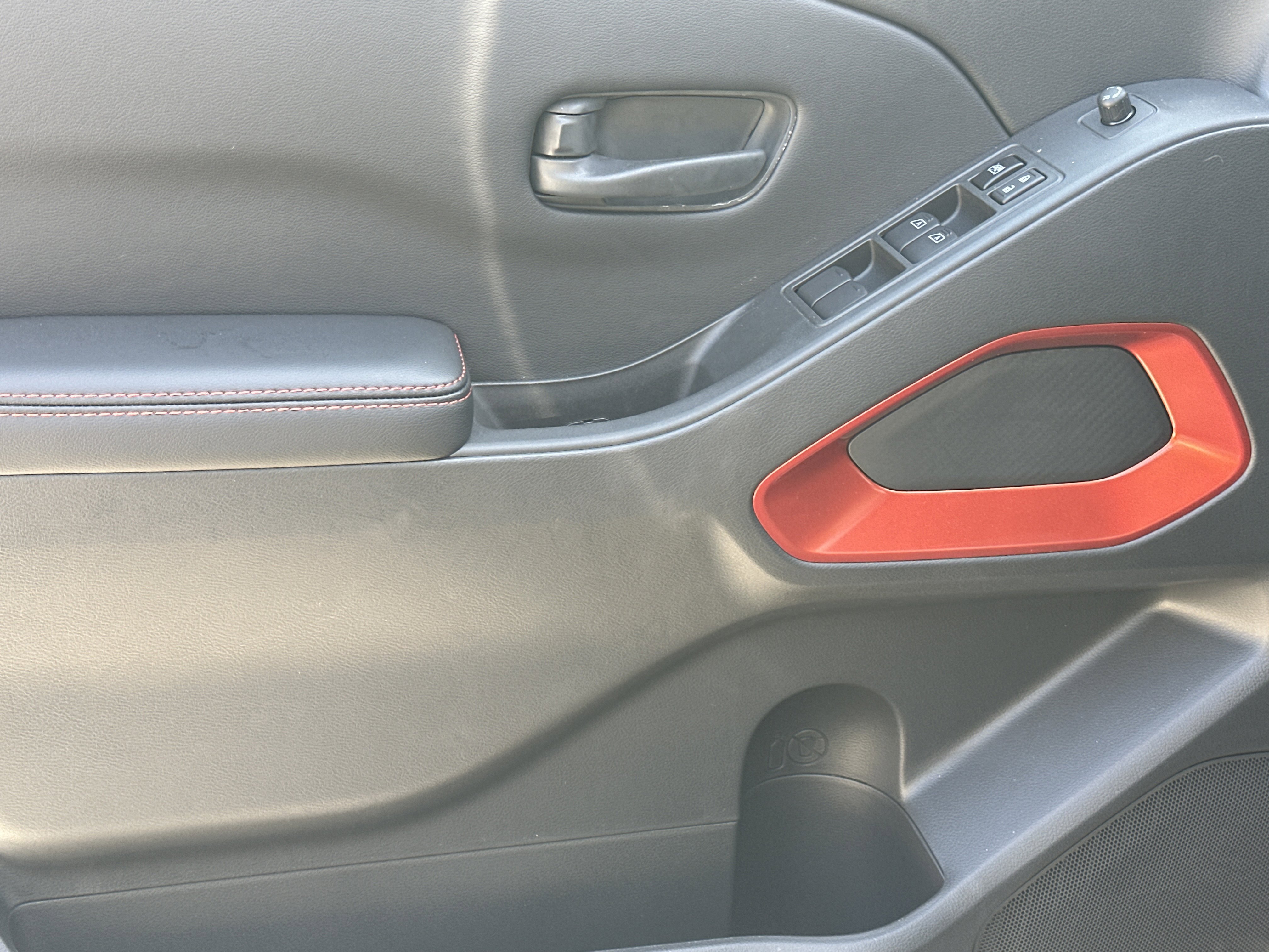 New 2026 Nissan Frontier Pro-X w/ Pro-X Convenience Package image 10