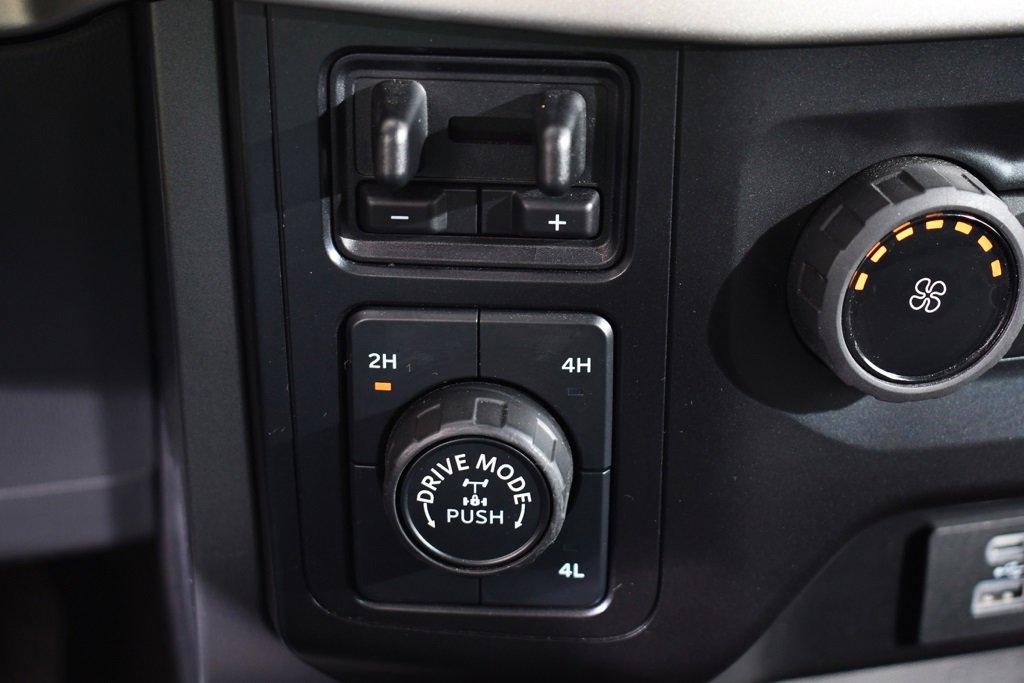 Used 2021 Ford F150 XLT w/ Tow Technology Package image 32