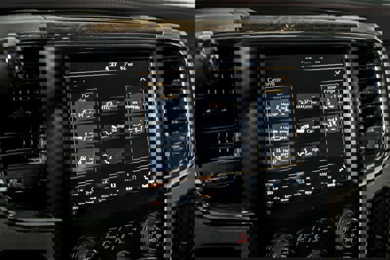 Used 2018 RAM 3500 Laramie Longhorn w/ Longhorn Southfork Package image 30