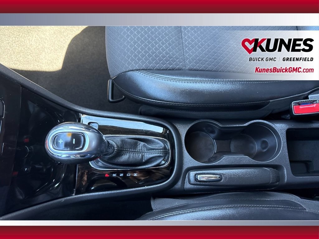 Used 2020 Buick Encore Preferred FWD image 26