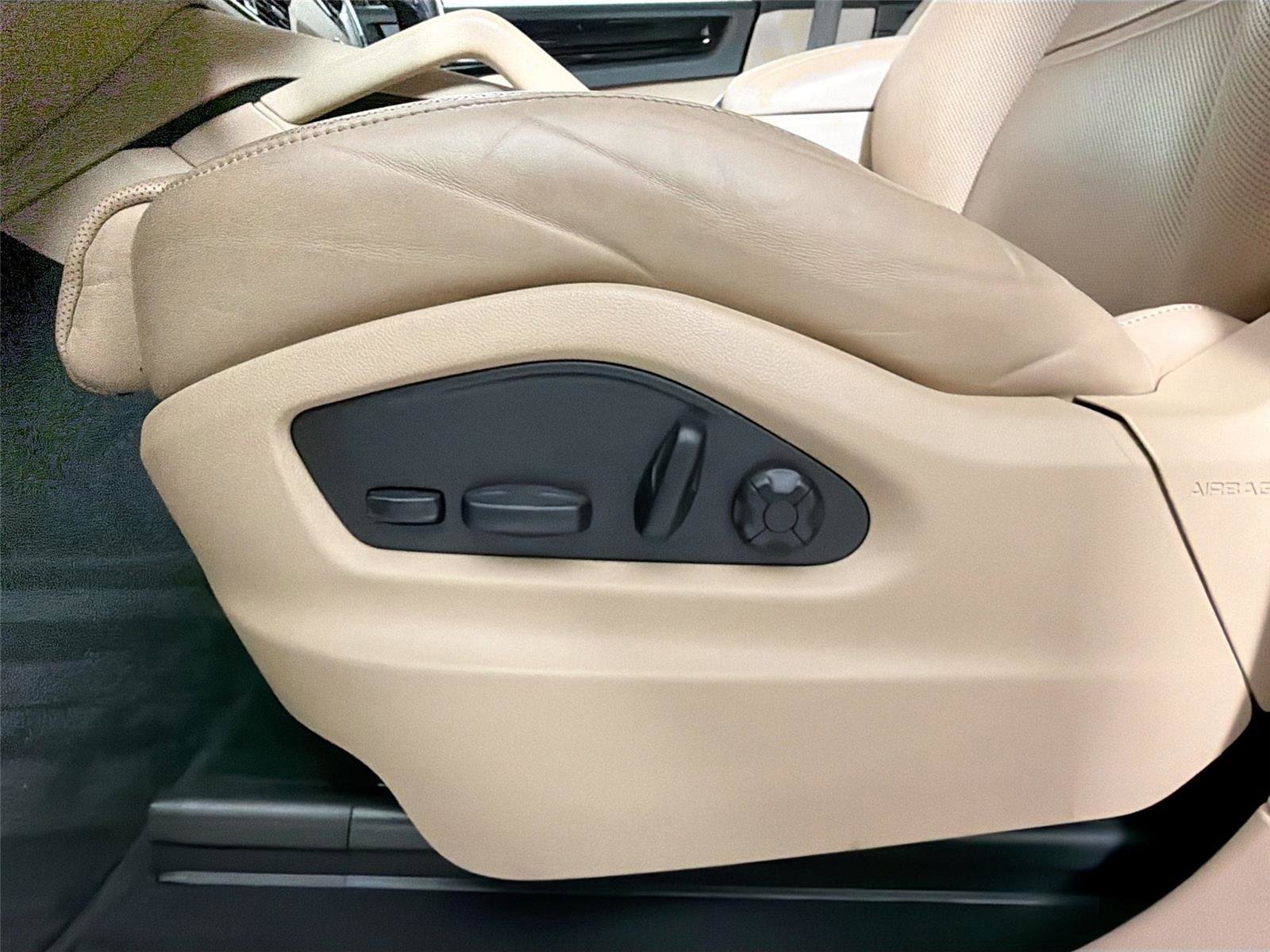 Certified 2022 Porsche Cayenne GTS AWD/4WD image 31