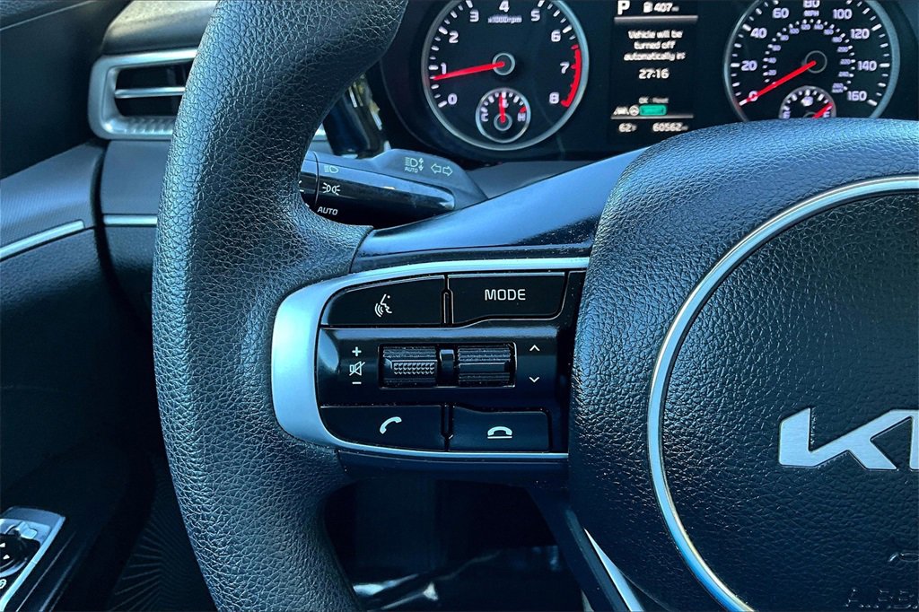Used 2023 Kia K5 LXS image 17