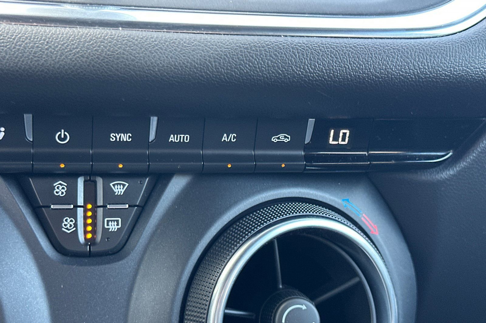 Certified 2023 Chevrolet Blazer LT image 29