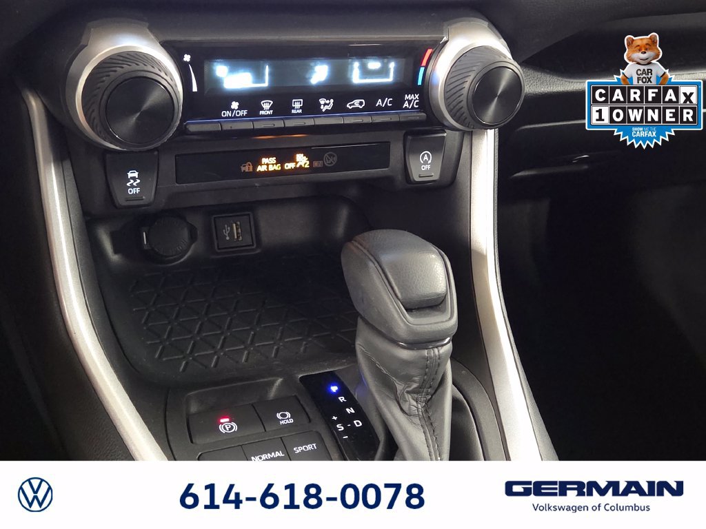 Used 2025 Toyota RAV4 LE FWD image 31
