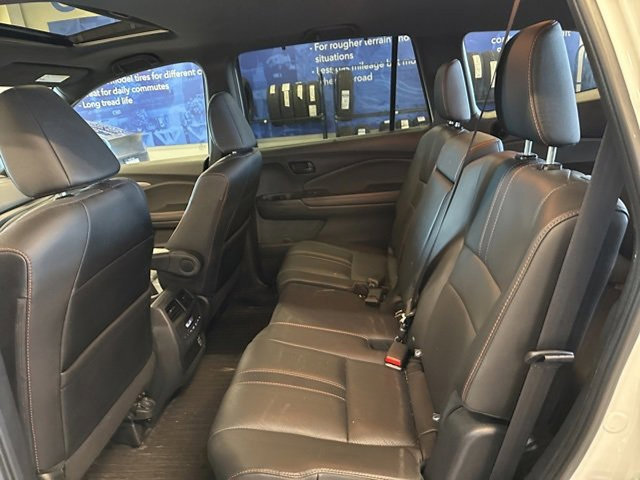 Used 2022 Honda Pilot TrailSport image 22