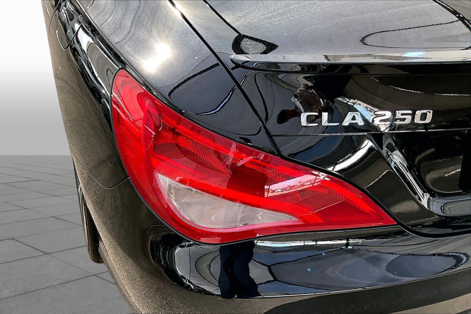 Used 2018 Mercedes-Benz CLA 250 image 27