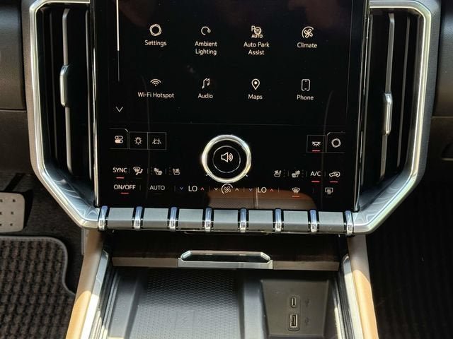 New 2026 GMC Acadia Denali Ultimate AWD/4WD image 17