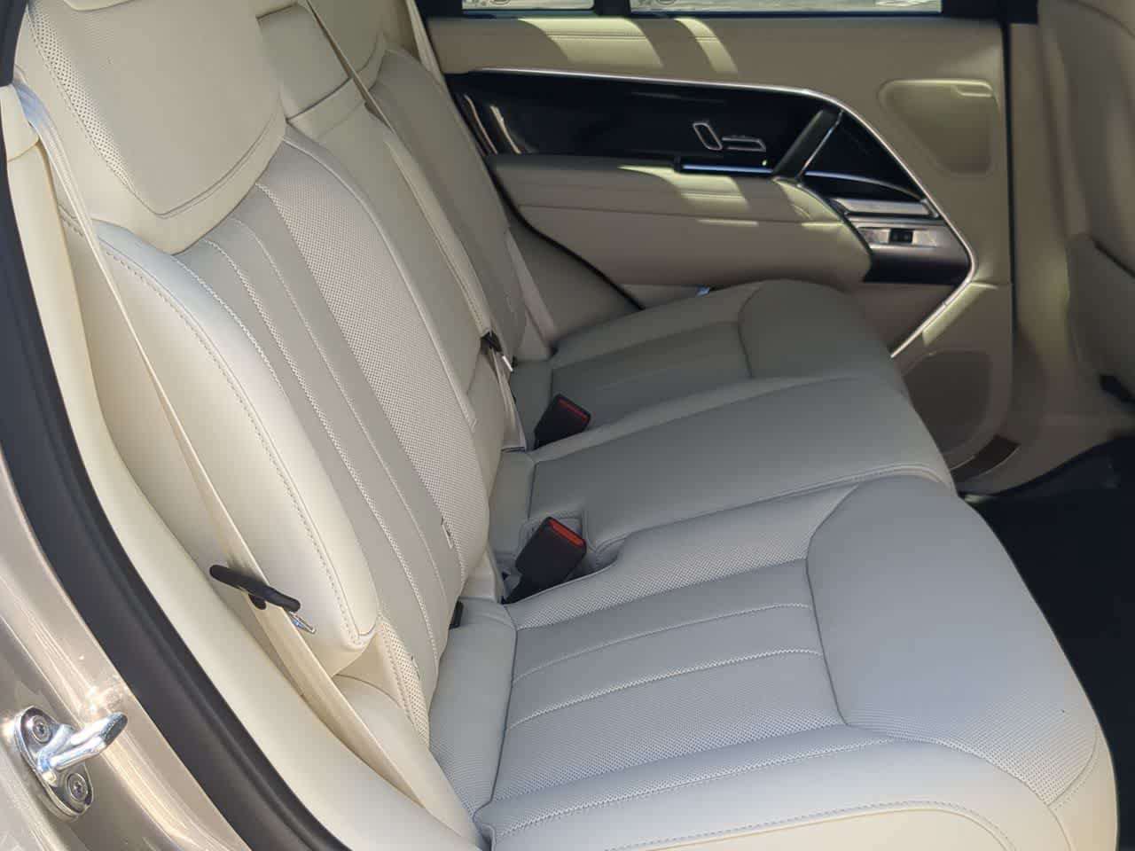 New 2026 Land Rover Range Rover SE AWD/4WD image 21