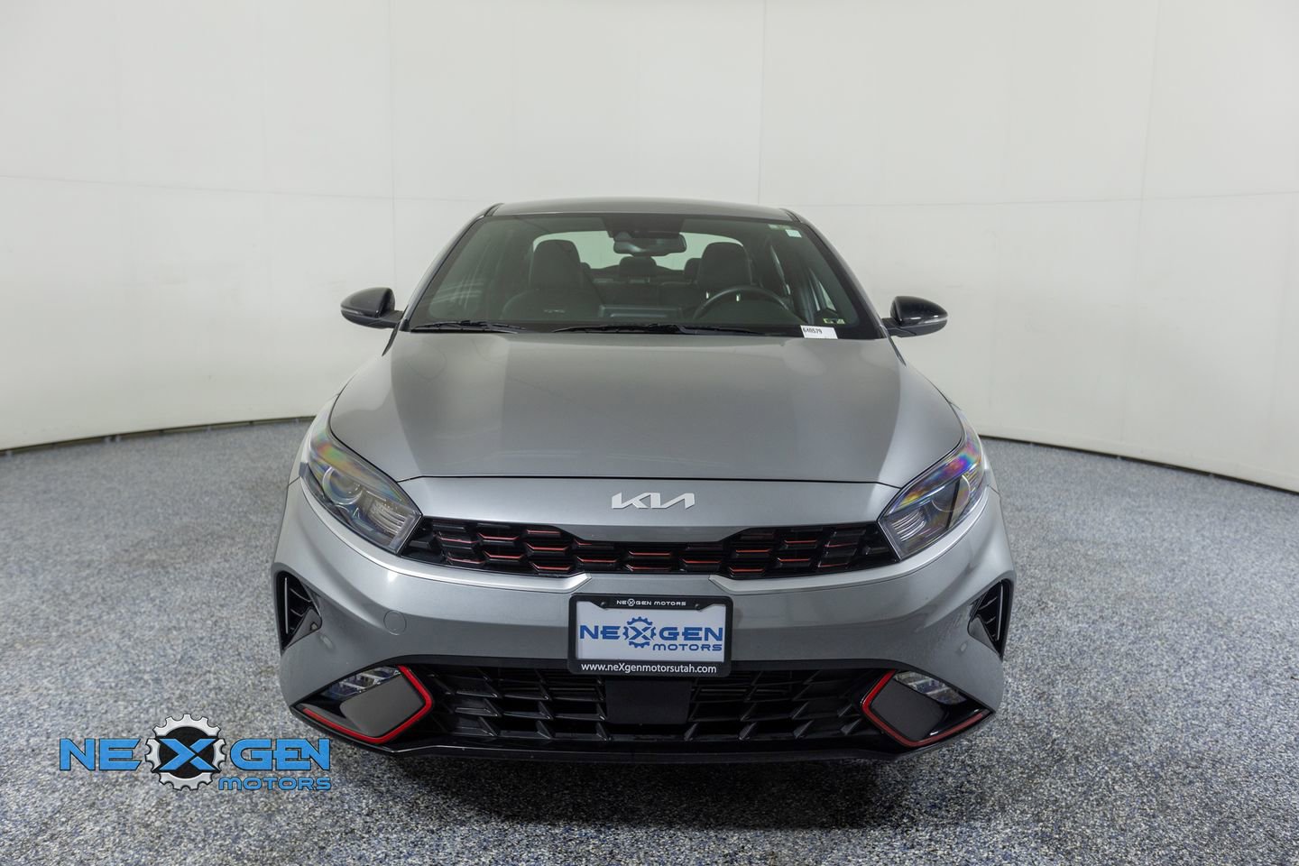 Used 2023 Kia Forte GT-Line w/ GT-Line Technology Package FWD image 2