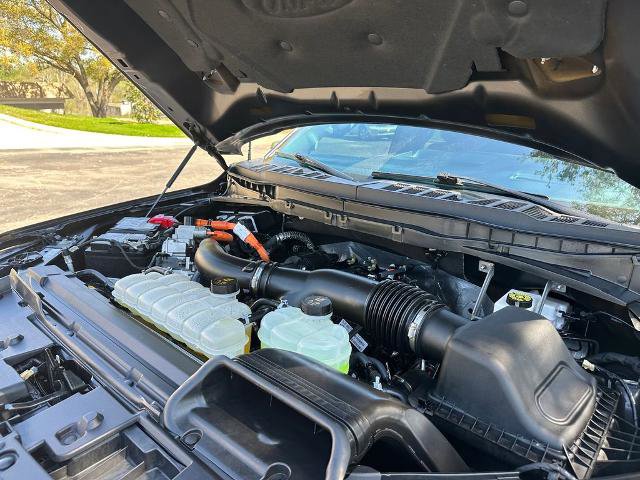 Certified 2025 Ford F150 Platinum w/ Equipment Group 702A High image 21