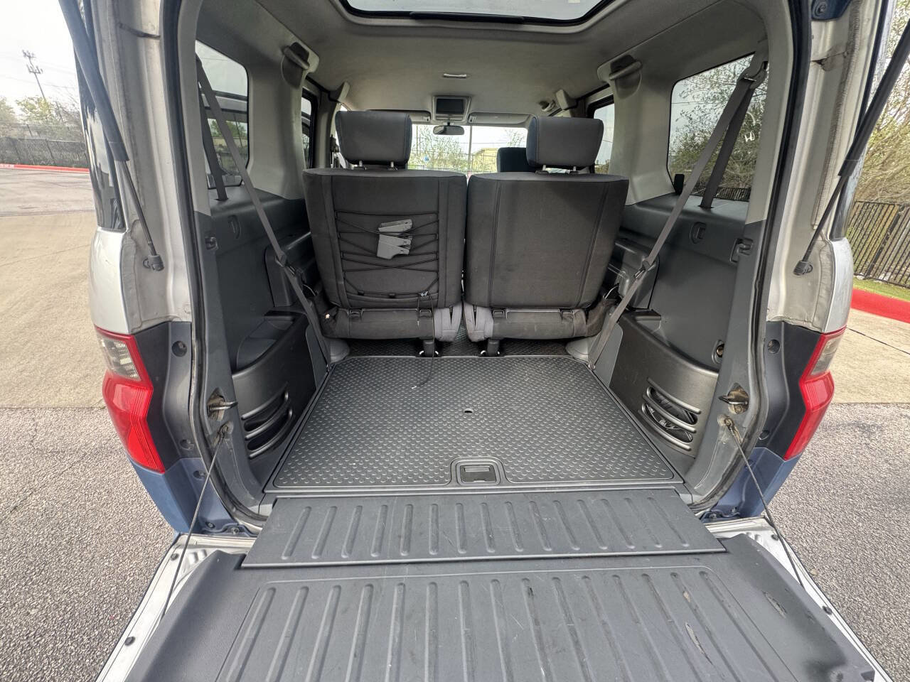 Used 2006 Honda Element EX image 16