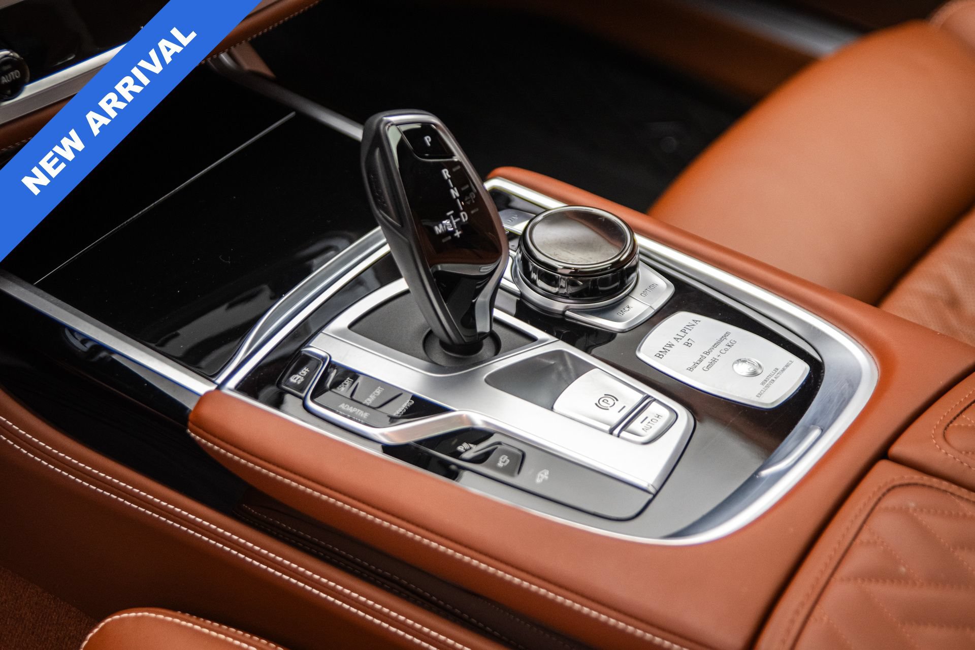 Used 2022 BMW ALPINA B7 xDrive w/ Luxury Rear Seating Package AWD/4WD image 31